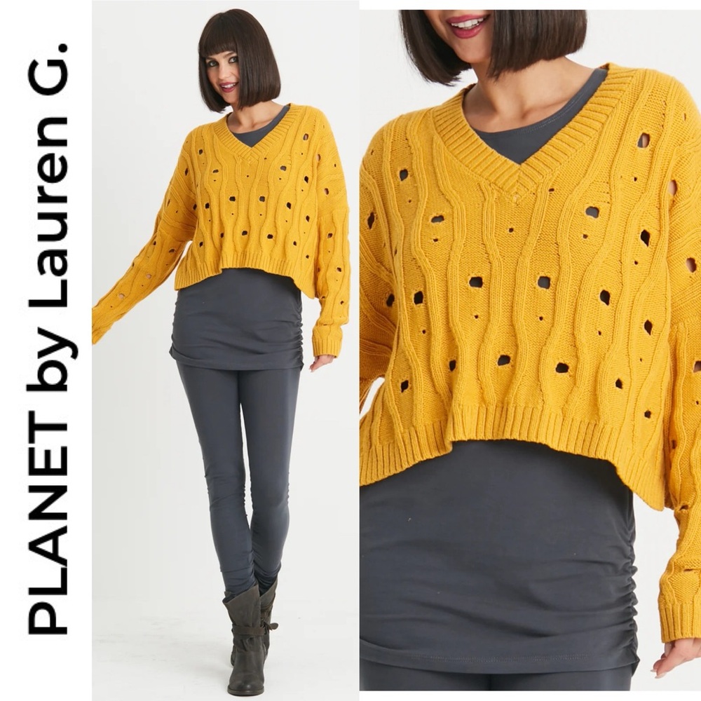 NWOT PLANET by Lauren G Pima Cotton “Moth” VNeck Sweater in mustard one size